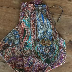 Lauren Ralph Lauren Red Paisley Sz 2 Petite Pants